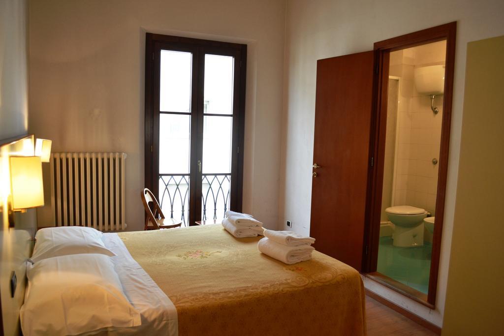 Hotel Casa Del Lago Florencja Zewnętrze zdjęcie