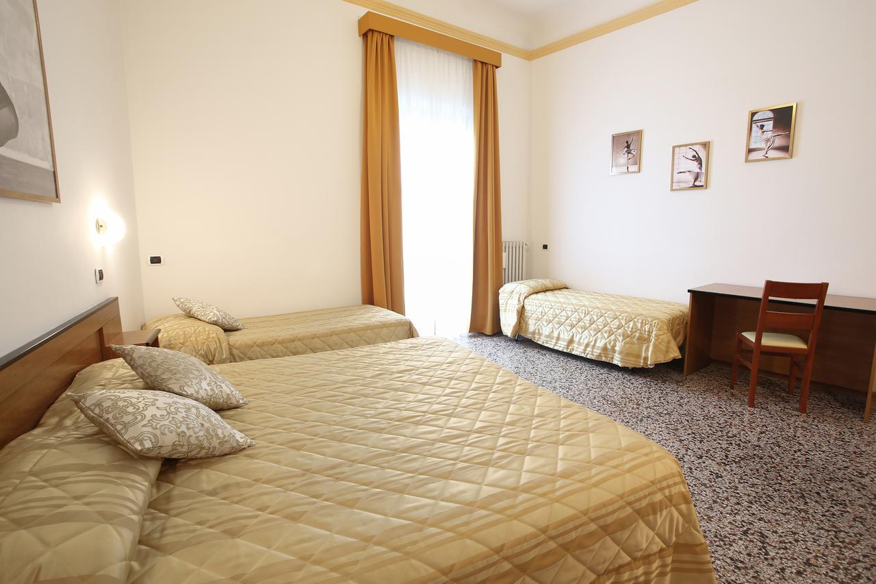 Hotel Casa Del Lago Florencja Zewnętrze zdjęcie