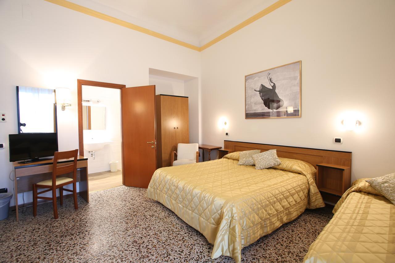 Hotel Casa Del Lago Florencja Zewnętrze zdjęcie