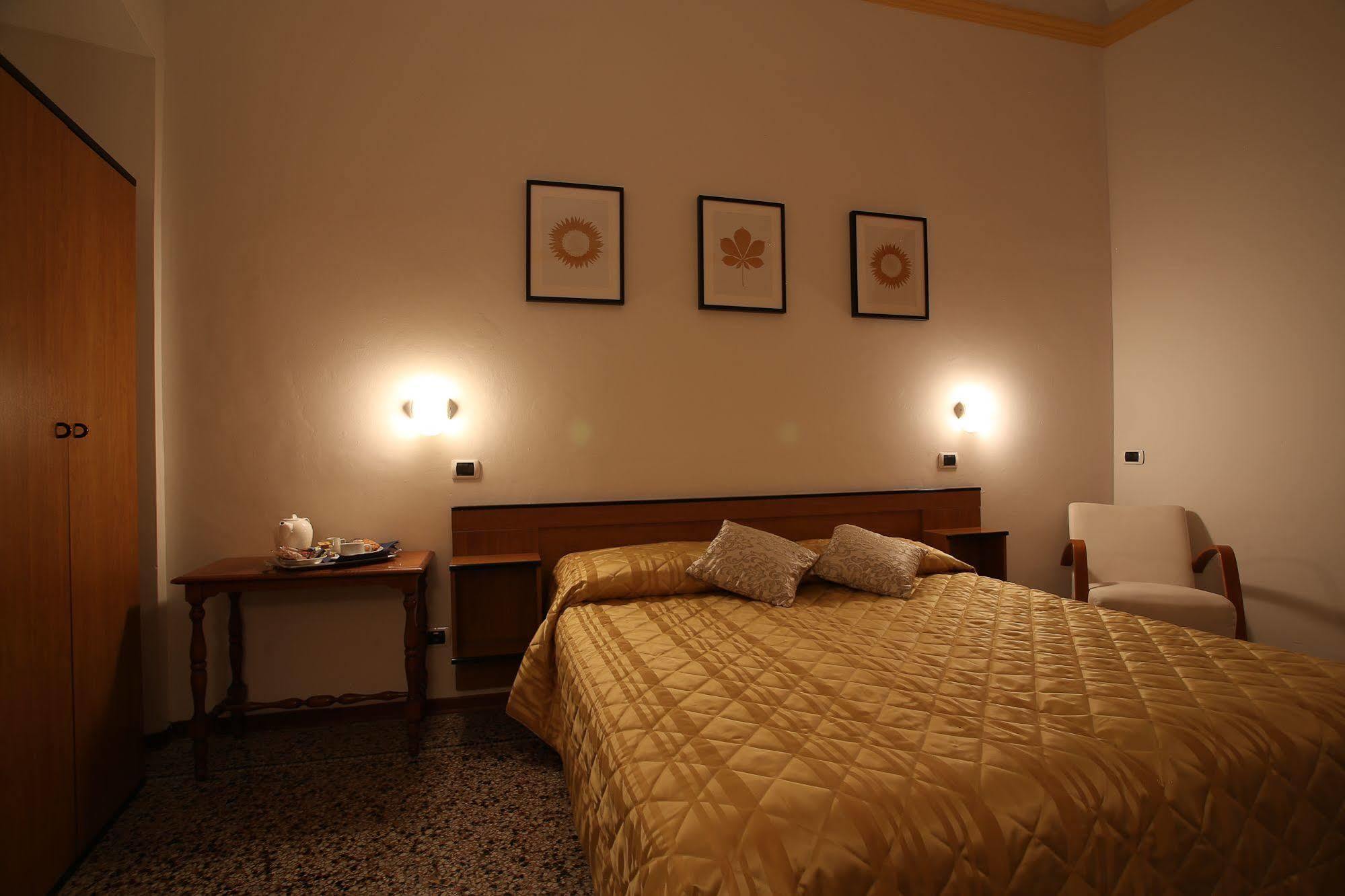 Hotel Casa Del Lago Florencja Zewnętrze zdjęcie